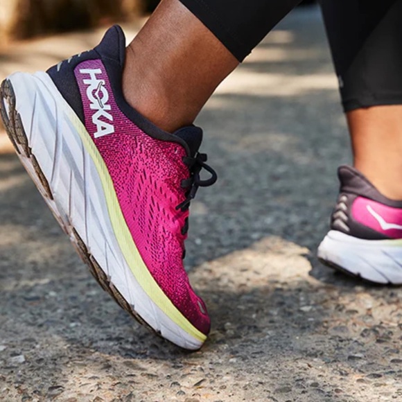 Hoka Shoes - Hoka women size 10  Clifton 8 Women's Pink and Black Athletic Shoes